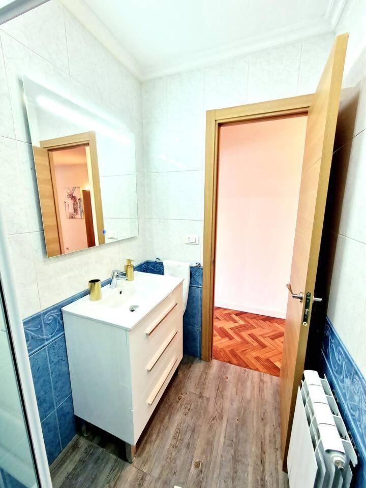 Chabos Plaza Espana Centro ヴィーゴ エクステリア 写真